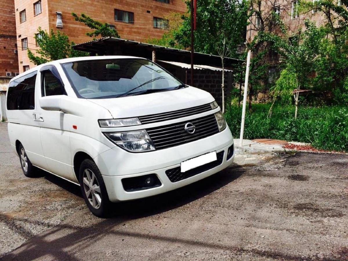 Family Mini-Hotel Martirosyan'S And Tours Jereván Szoba fotó